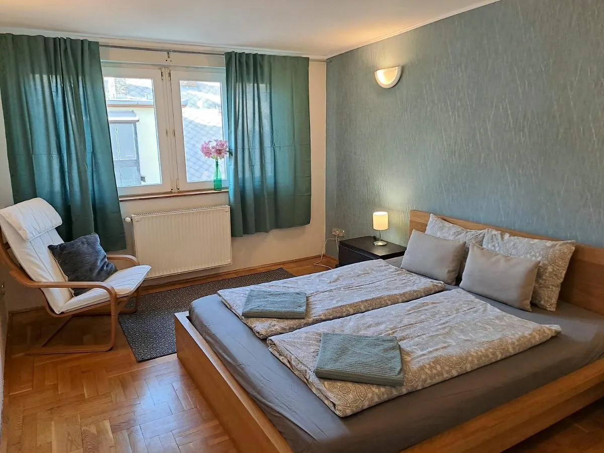 Opera Penthouse Apartment Budapest