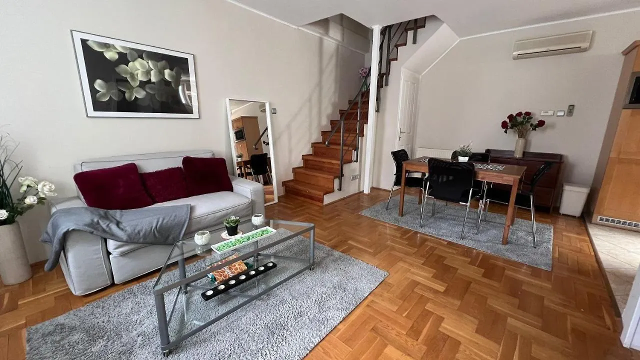 Opera Penthouse Apartment Budapest 0*,  Hungary