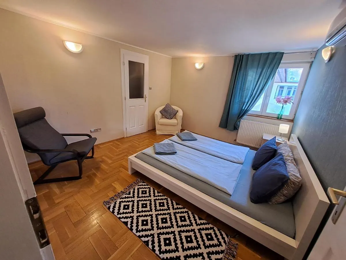 Opera Penthouse Apartment Budapest Hungary